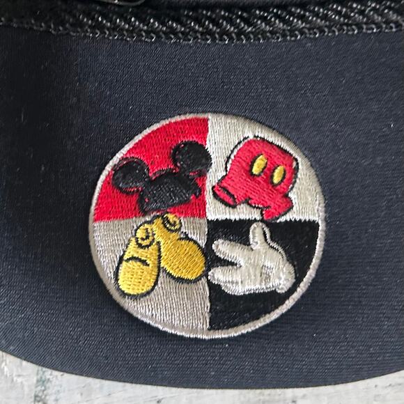 Vintage Disney world embroidered Mickey Mouse Fanny pack 90s Y2K belt bag - Picture 5 of 13